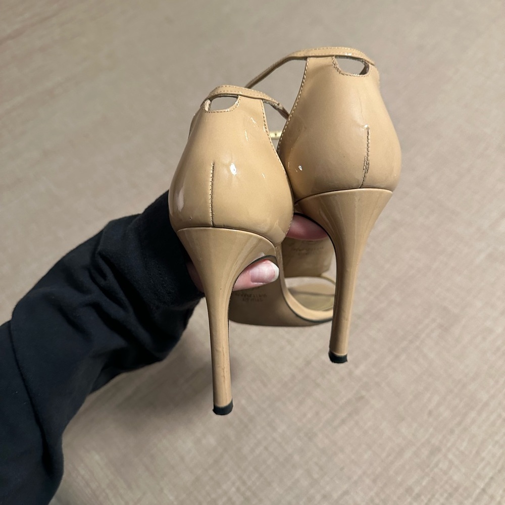 Perfect condition- Used - Picture 2 of 3